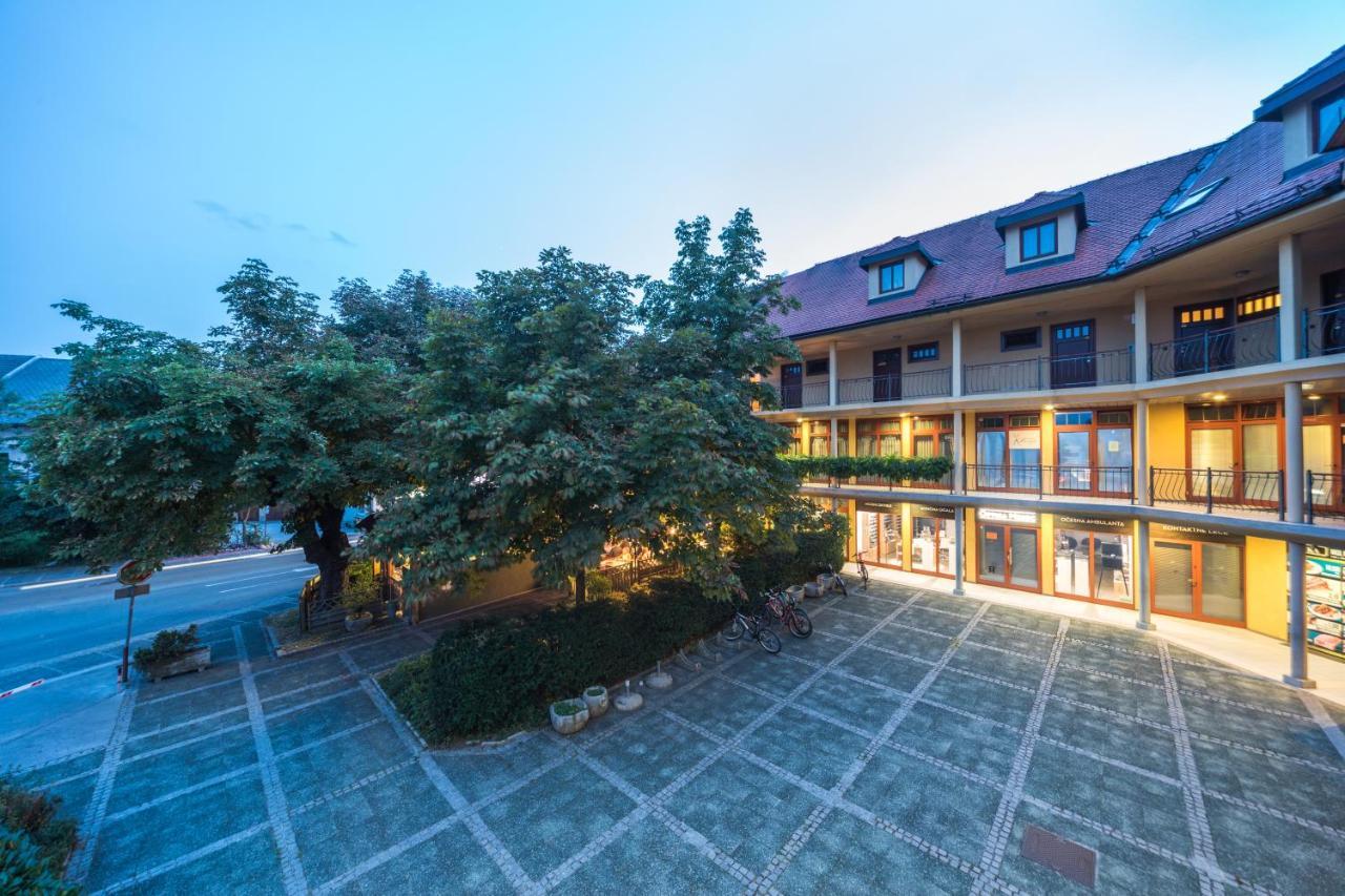 Apartment Union بليد المظهر الخارجي الصورة